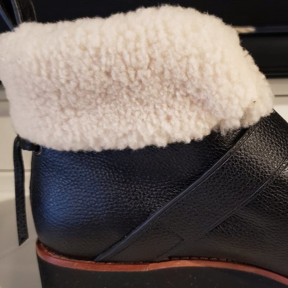 Coach Urban Hiker Shearling POP Black/Natural Ankle Boots: Women's Size 10M - Picture 10 of 13
